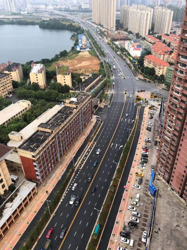 南昌经开区双港大街、黄家湖东路景观提升改造工程 (2)